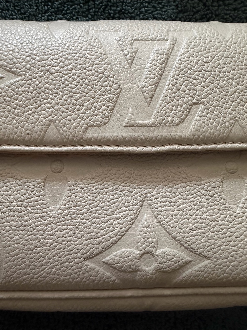 Louis Vuitton IVY Cream Monogram Embossed Leather Crossbody Bag - Picture 6 of 13